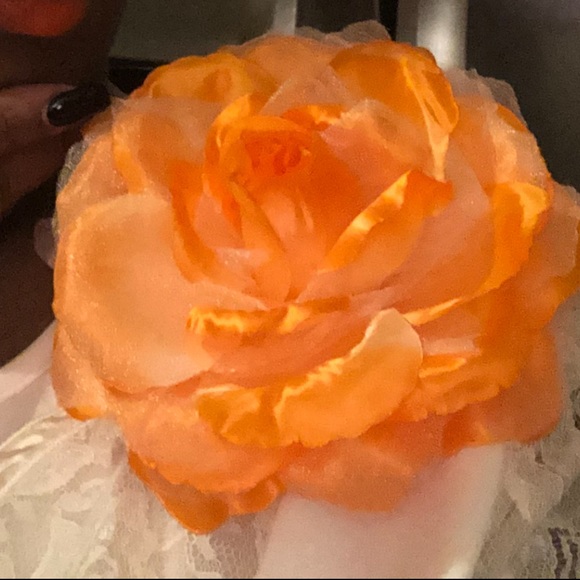 Orange flower headband with flower pin set main image 4